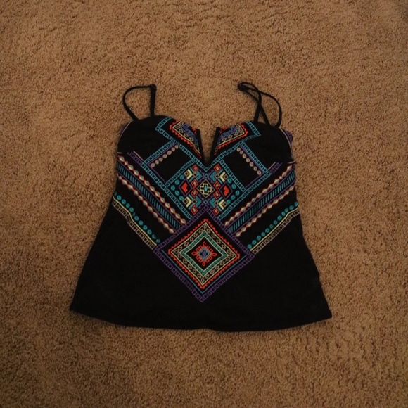 Sundance Other - crochet tankini top
